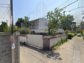 Haus zum Kauf mit 3 Zimmer in Watthana, Bangkok