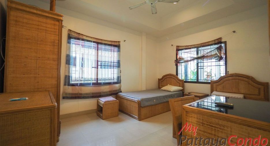 For sale 3 bedrooms house in Bang Lamung, Chonburi