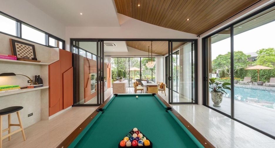 Casa en venta de 4 habitaciones en Bang Kapi, Bangkok