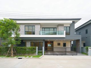 For sale 4 bed house in Bang Phli, Samut Prakan