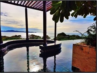For sale 44 bed hotel in Pratumnak, Pattaya