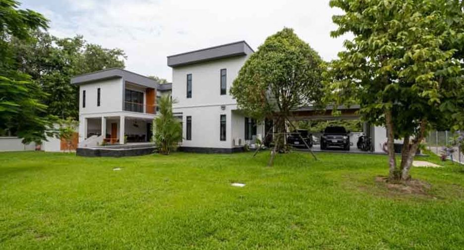 ขาย 4 ห้องนอน วิลล่า ใน หางดง, เชียงใหม่