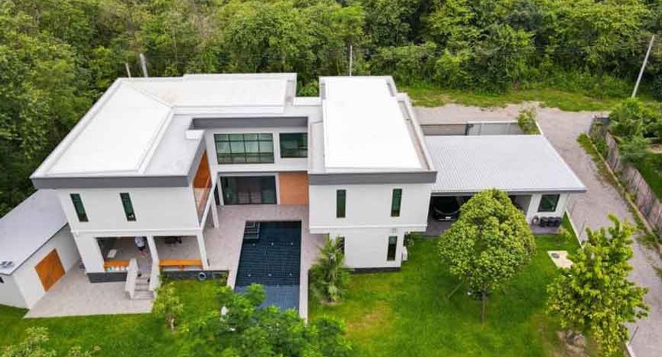 ขาย 4 ห้องนอน วิลล่า ใน หางดง, เชียงใหม่