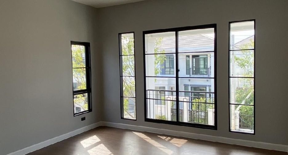 Haus zur Miete und zum Kauf mit 5 Zimmer in Don Mueang, Bangkok