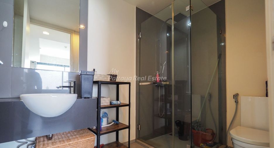 For sale 2 bedrooms condo in Bang Lamung, Chonburi