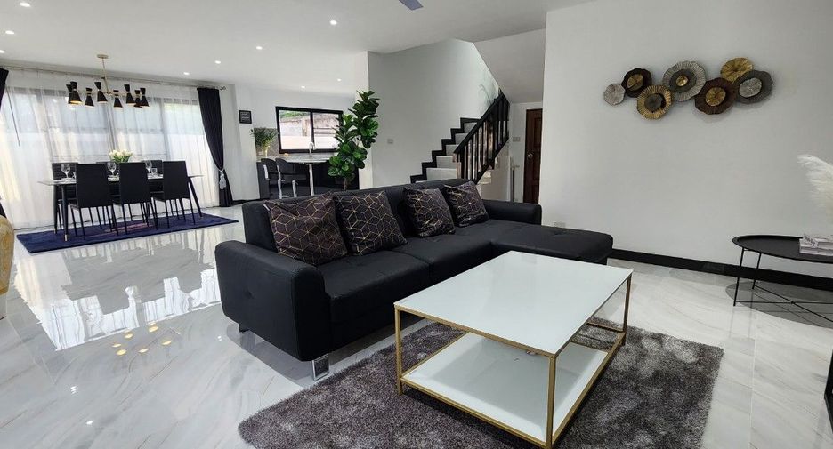 For sale 3 bedrooms house in Mueang Rayong, Rayong