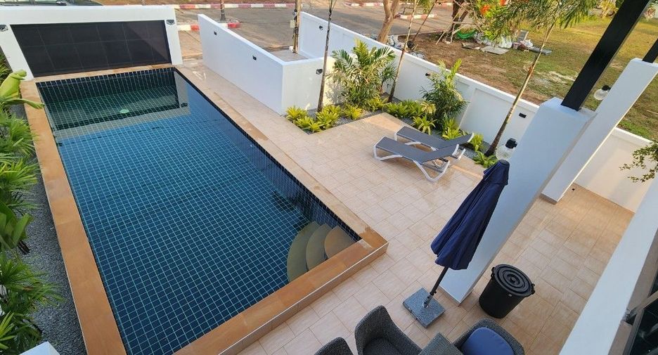 For sale 3 bedrooms house in Mueang Rayong, Rayong