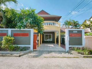 For Rent 3 Bedroom House In Mueang Chiang Mai