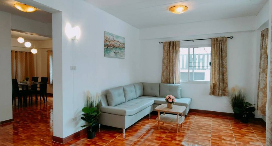 For rent 3 bedrooms house in Mueang Chiang Mai, Chiang Mai