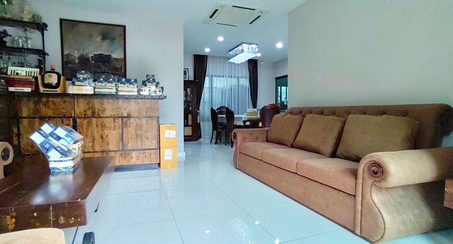 For sale 4 bedrooms house in Pak Kret, Nonthaburi
