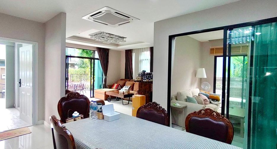 For sale 4 bedrooms house in Pak Kret, Nonthaburi
