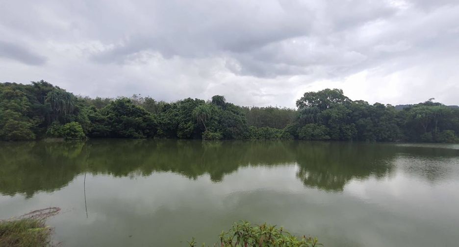 Terreno en venta en Takua Pa, Phang Nga