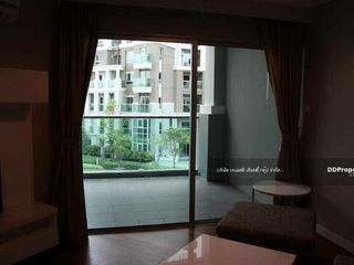 For sale 2 bedrooms condo in Huai Khwang, Bangkok