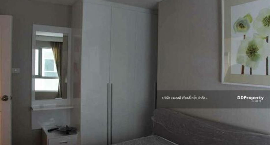 For sale 2 bedrooms condo in Huai Khwang, Bangkok