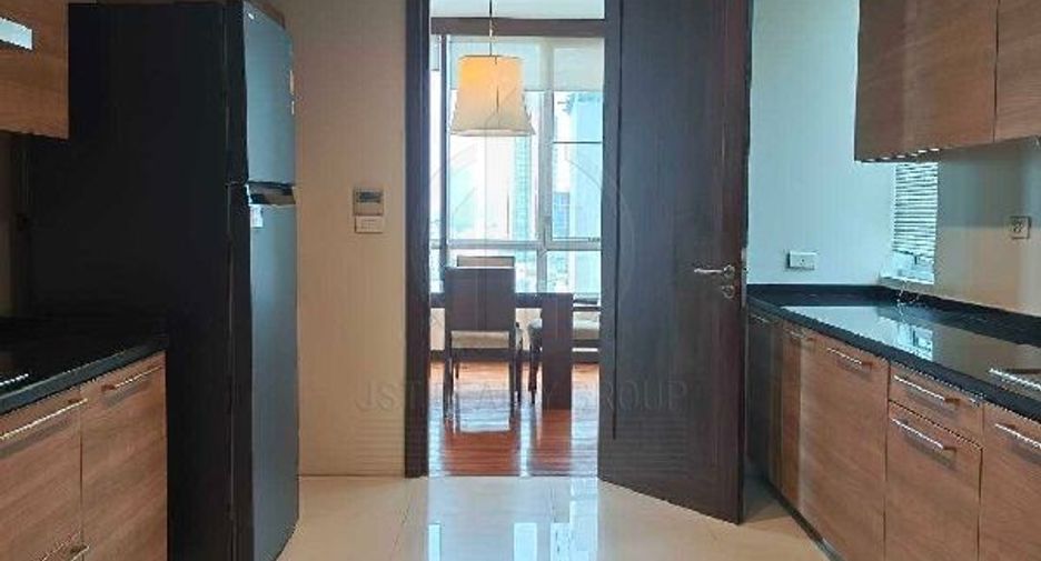 For rent 3 ベッドルーム condo in Watthana, Bangkok