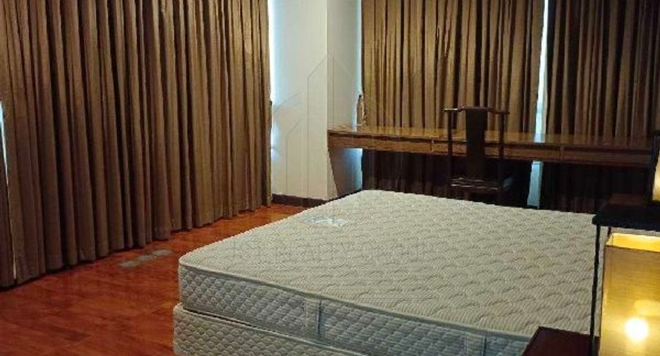 For rent 3 ベッドルーム condo in Watthana, Bangkok