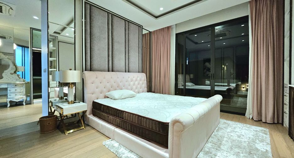 For rent 5 Beds house in Saphan Sung, Bangkok