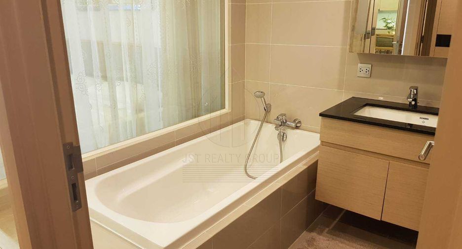 For rent and for sale 2 bedrooms condo in Watthana, Bangkok