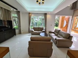 For rent 4 bed apartment in Mueang Samut Prakan, Samut Prakan
