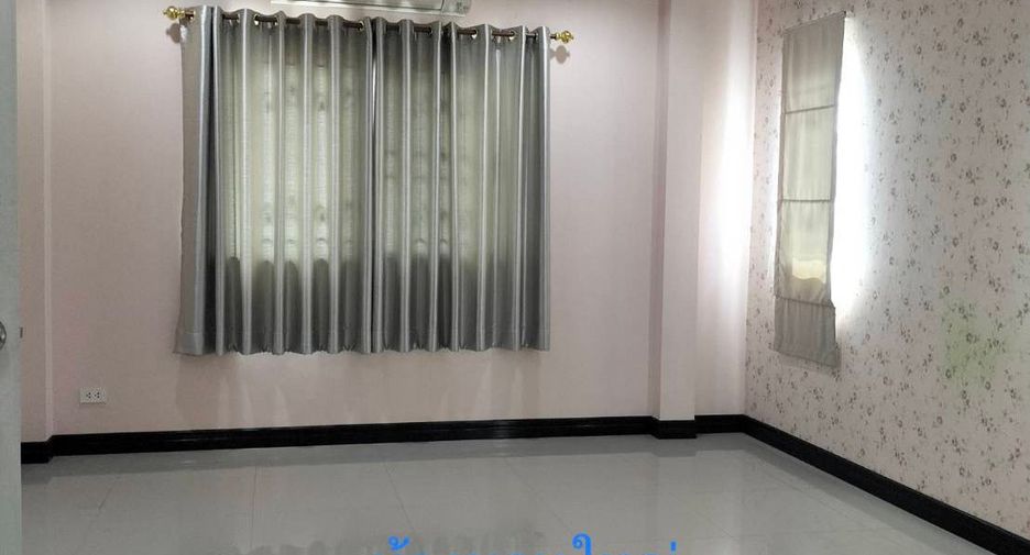 For sale 3 bedrooms house in Mueang Samut Sakhon, Samut Sakhon