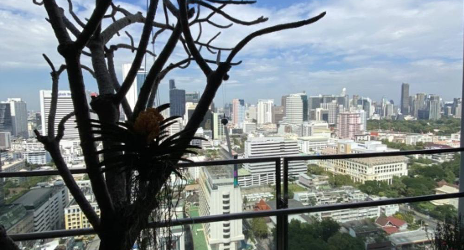 For sale 3 bedrooms condo in Sathon, Bangkok