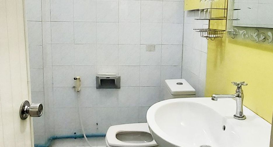 For sale 23 bedrooms hotel in Mueang Rayong, Rayong