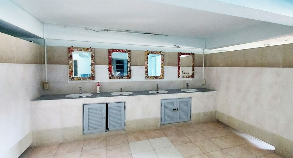 For sale 23 bedrooms hotel in Mueang Rayong, Rayong