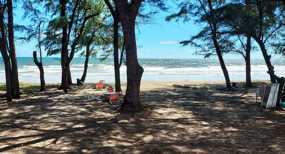 For sale 23 bedrooms hotel in Mueang Rayong, Rayong