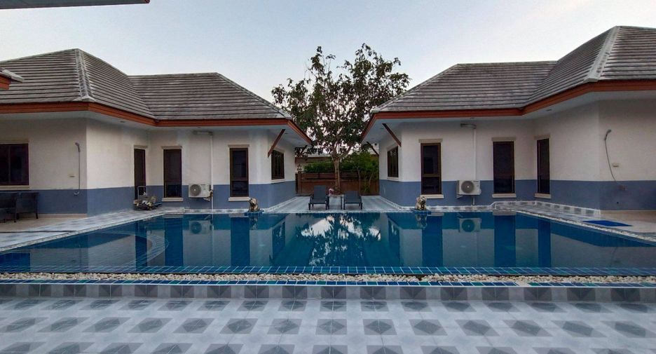 For sale 8 bed house in Huay Yai, Pattaya