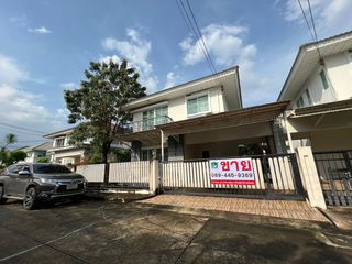 For sale 3 bed house in Mueang Nonthaburi, Nonthaburi