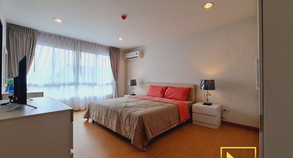 For rent 2 bedrooms apartment in Watthana, Bangkok