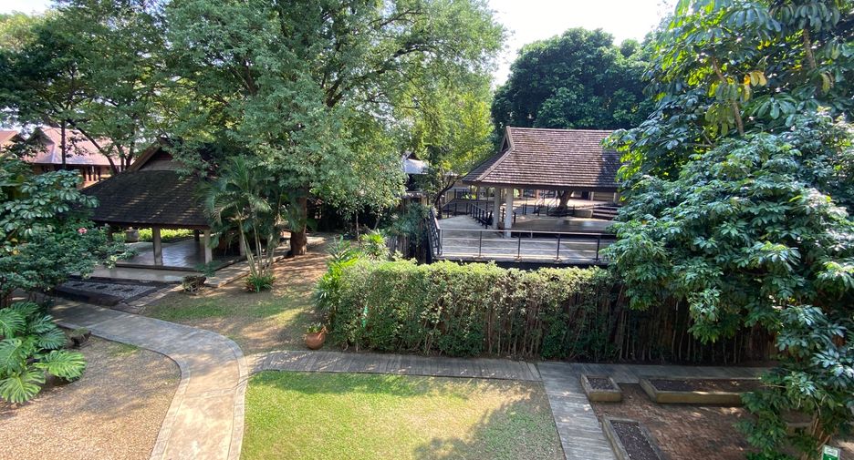 For rent 16 bed hotel in Mueang Chiang Mai, Chiang Mai