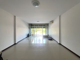 For rent 2 bed townhouse in Takua Thung, Phang Nga