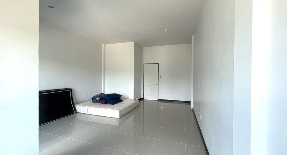 For rent 2 bedrooms townhouse in Takua Thung, Phang Nga