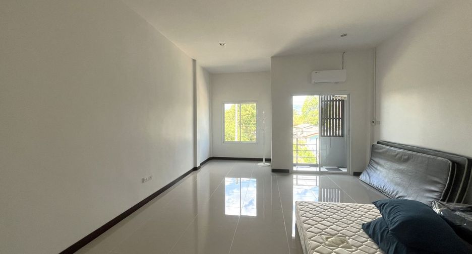 For rent 2 bedrooms townhouse in Takua Thung, Phang Nga