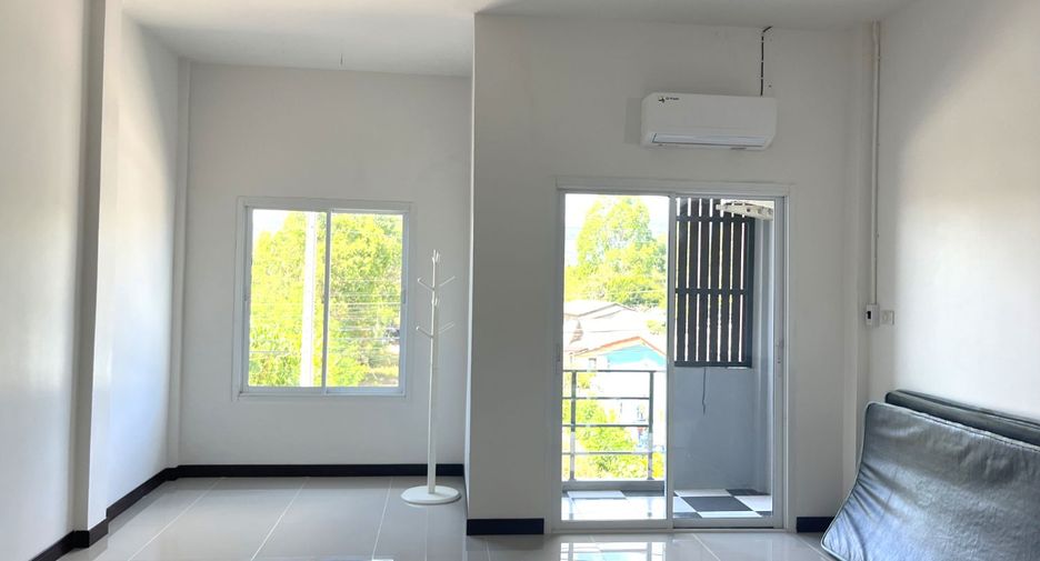 For rent 2 bedrooms townhouse in Takua Thung, Phang Nga