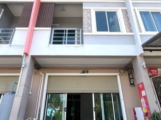 For rent 2 bed townhouse in Takua Thung, Phang Nga