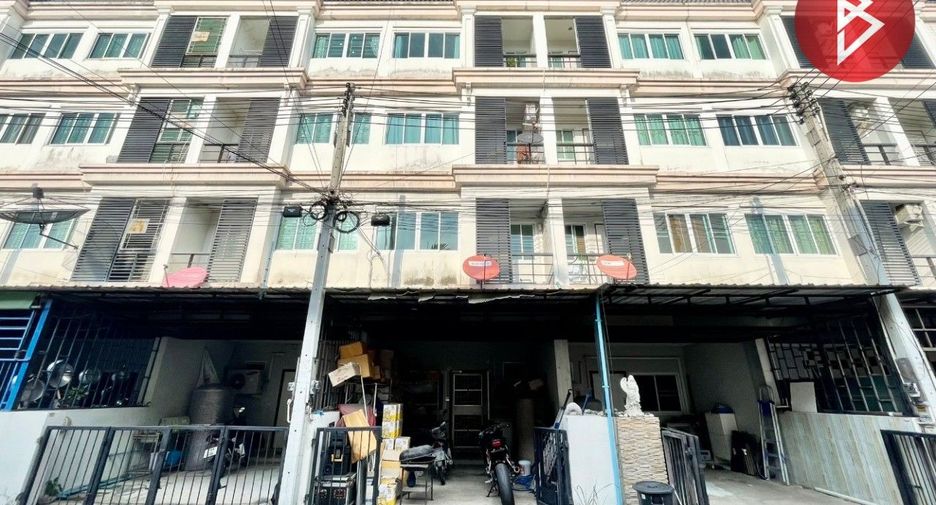 For sale 6 bed retail Space in Mueang Chon Buri, Chonburi