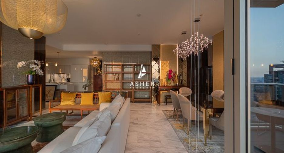 À louer 3 chambres condo à Bang Kho Laem, Bangkok