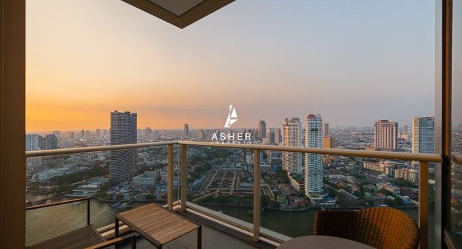 À louer 3 chambres condo à Bang Kho Laem, Bangkok