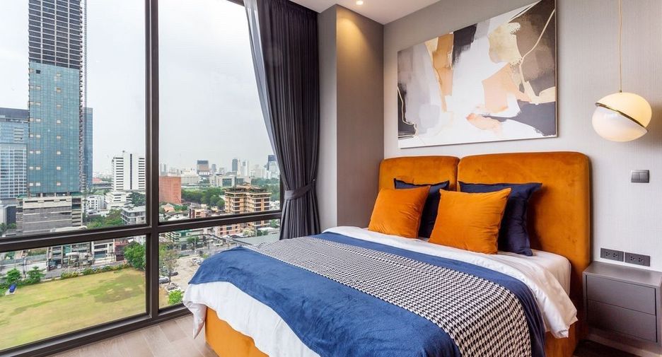 For rent 2 bedrooms condo in Pathum Wan, Bangkok