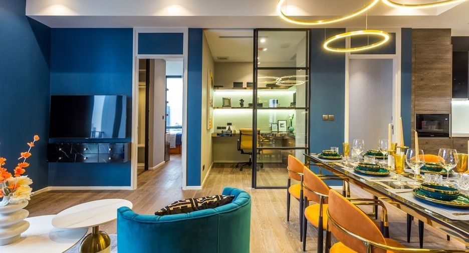 For rent 2 bedrooms condo in Pathum Wan, Bangkok