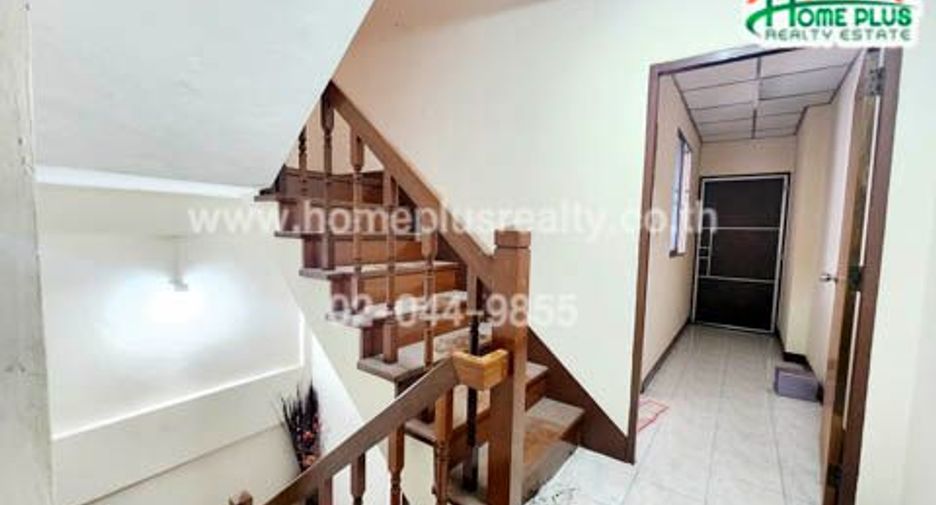For sale 8 bed townhouse in Bang Khae, Bangkok