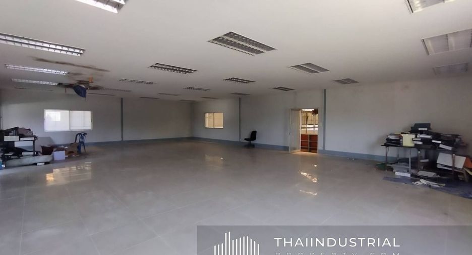 Almacén en alquiler en Mueang Chon Buri, Chonburi