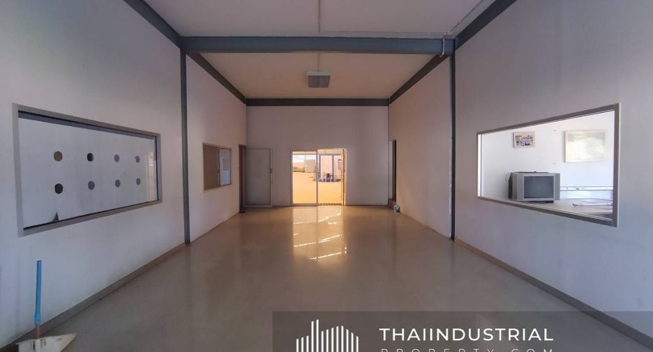 Almacén en alquiler en Mueang Chon Buri, Chonburi