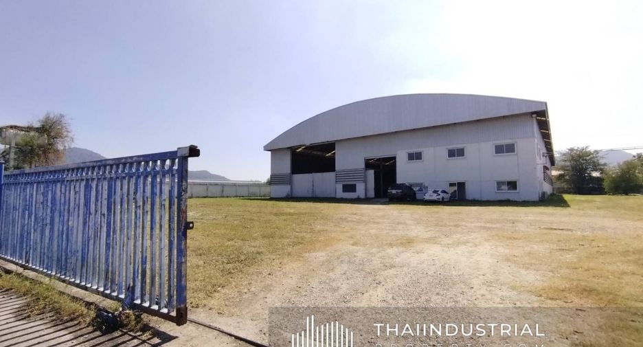 Almacén en alquiler en Mueang Chon Buri, Chonburi