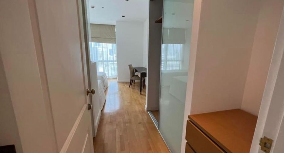 Wohnung zur Miete mit 3 Zimmer in Pathum Wan, Bangkok