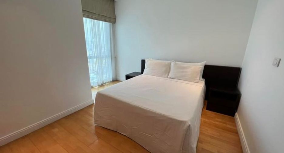 Wohnung zur Miete mit 3 Zimmer in Pathum Wan, Bangkok