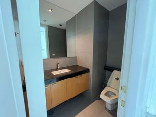 For rent 3 bedrooms condo in Pathum Wan, Bangkok