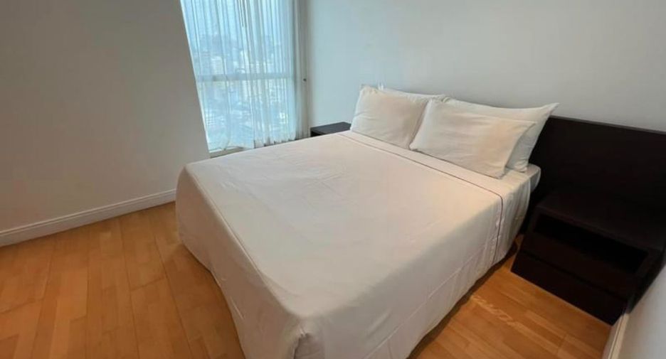 Wohnung zur Miete mit 3 Zimmer in Pathum Wan, Bangkok